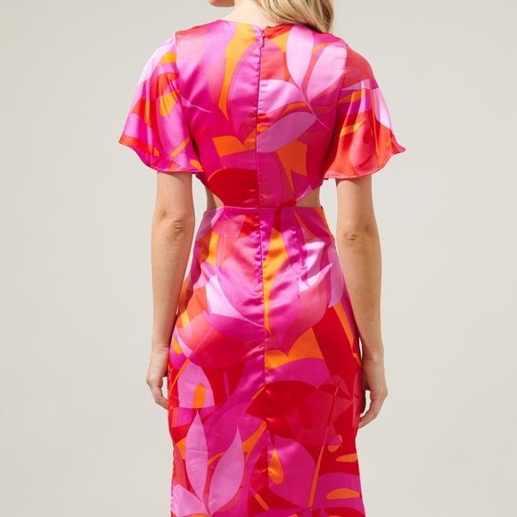 SUGARLIPS ✨NEW✨ Sangria Abstract Joelle Front Tie Midi Dress - Medium - NWT - Picture 3 of 6